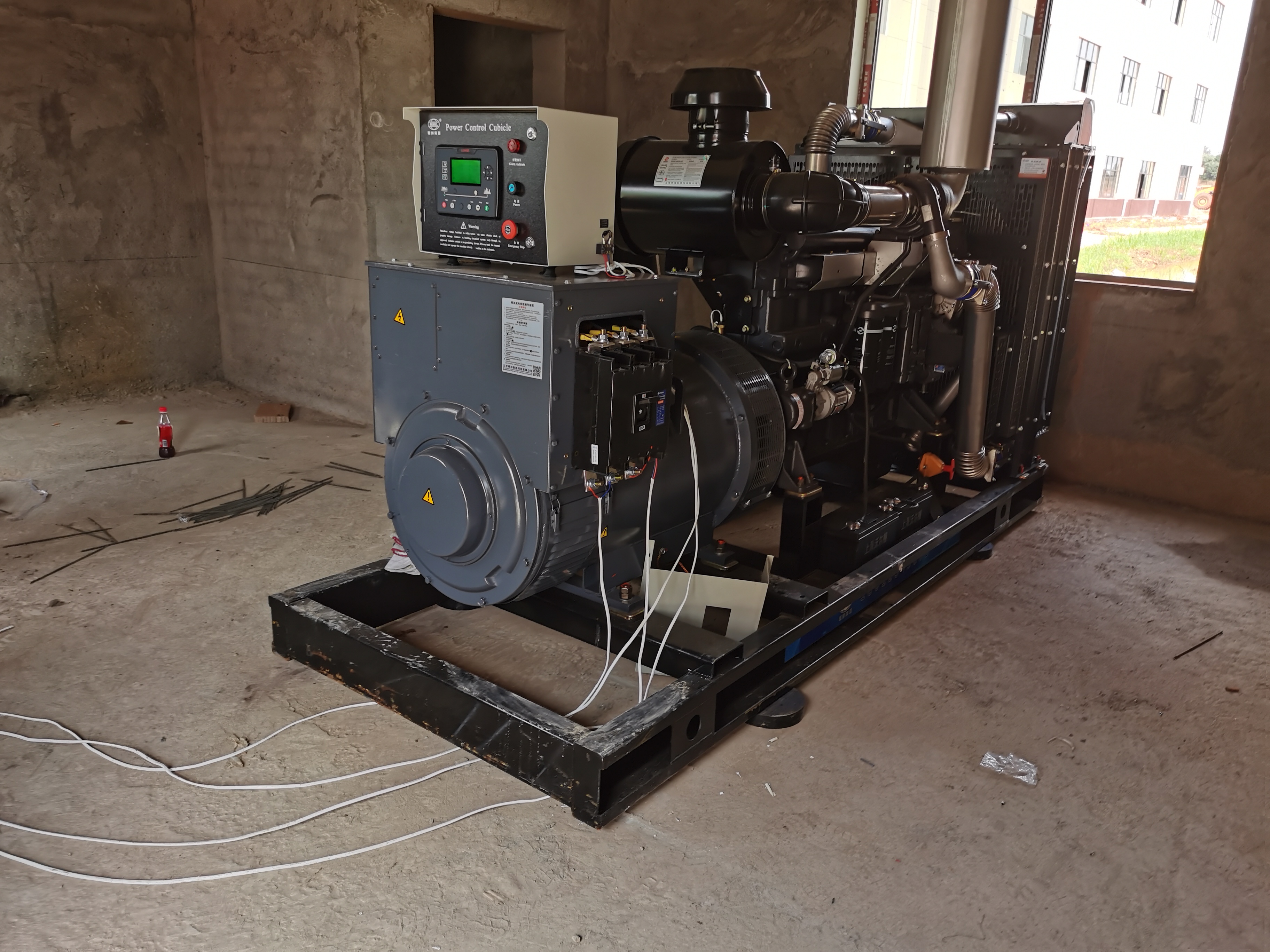 250kw上柴发电机