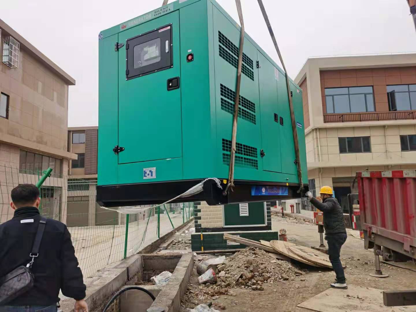 400kw静音箱发电机组